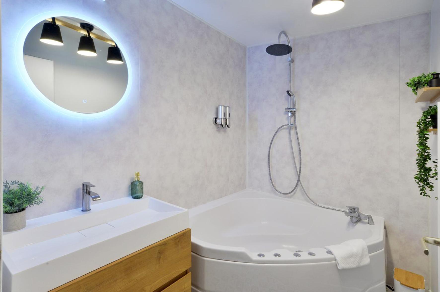 Sesame Duplex Disneyland Paris Netflix 6 Personnes Et 1 Bebe Avec Parking Apartment บายญี-โรแม็งวีเญร์ ภายนอก รูปภาพ